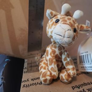 Plush bobblehead giraffe